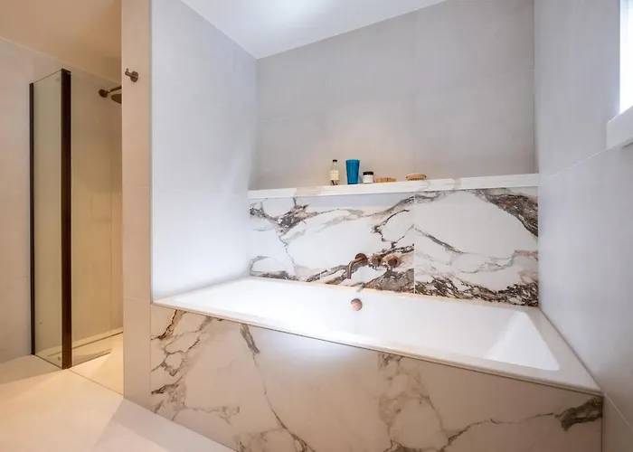 Deer Close * كونيستون